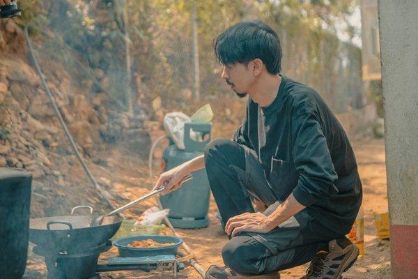 Khán giả than bị lừa đảo khi mua vé xem liveshow, ê-kíp Đen Vâu nói gì?-2