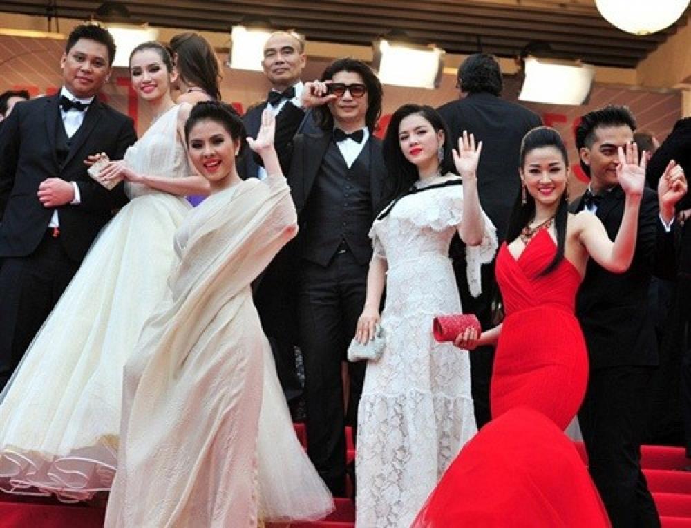 Dàn sao Việt góp mặt thảm đỏ Liên hoan phim Cannes qua các thời kỳ-5