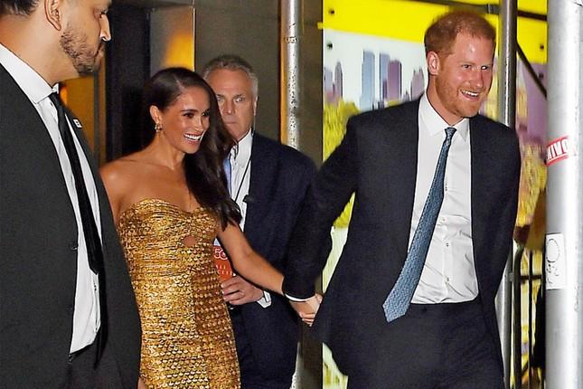 Harry và Meghan đòi giao nộp hình ảnh cuộc rượt đuổi-2