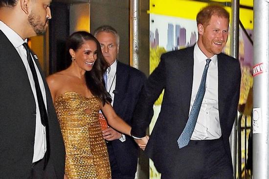 Harry và Meghan đòi giao nộp hình ảnh cuộc rượt đuổi