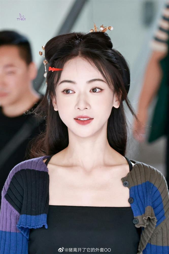 Sao nữ hơn 800 ngày không ai mời đóng phim gây sốt với tạo hình vai diễn mới-2