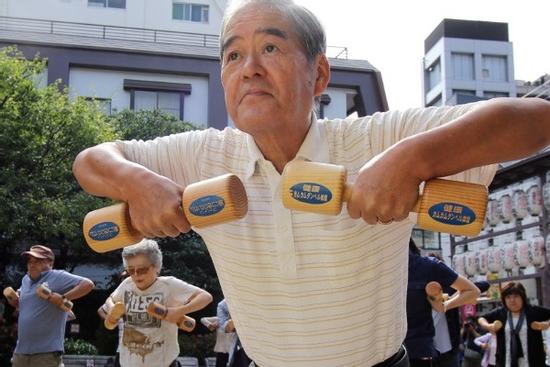 Vì sao tuổi thọ của người Nhật ngày càng tăng?