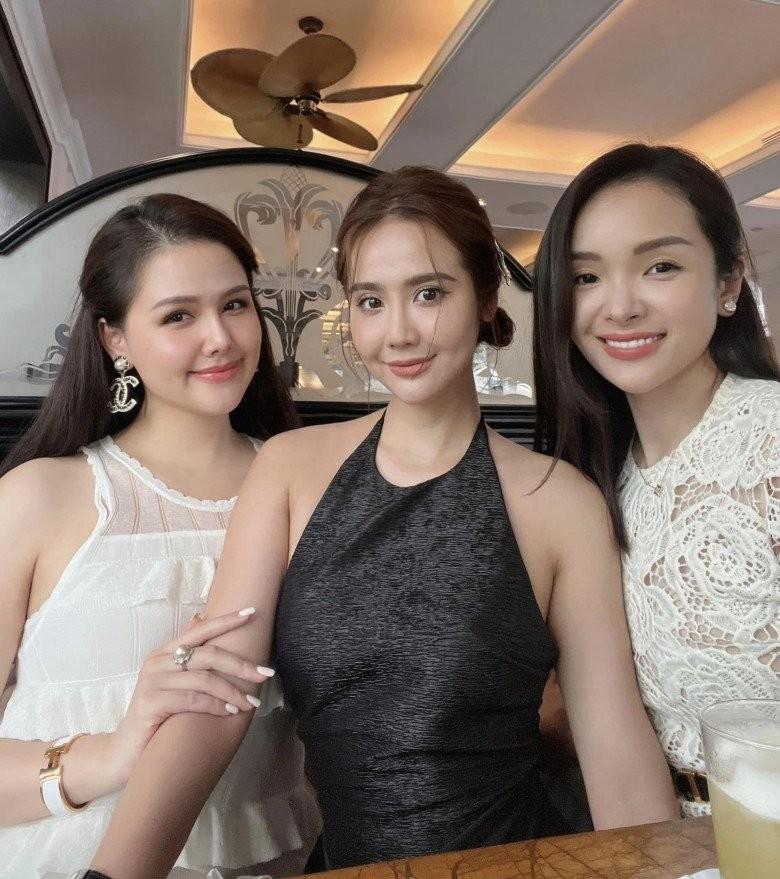 Chị em thích diện mốt áo lót thời xưa như Huyền Lizzie nên chú ý-2