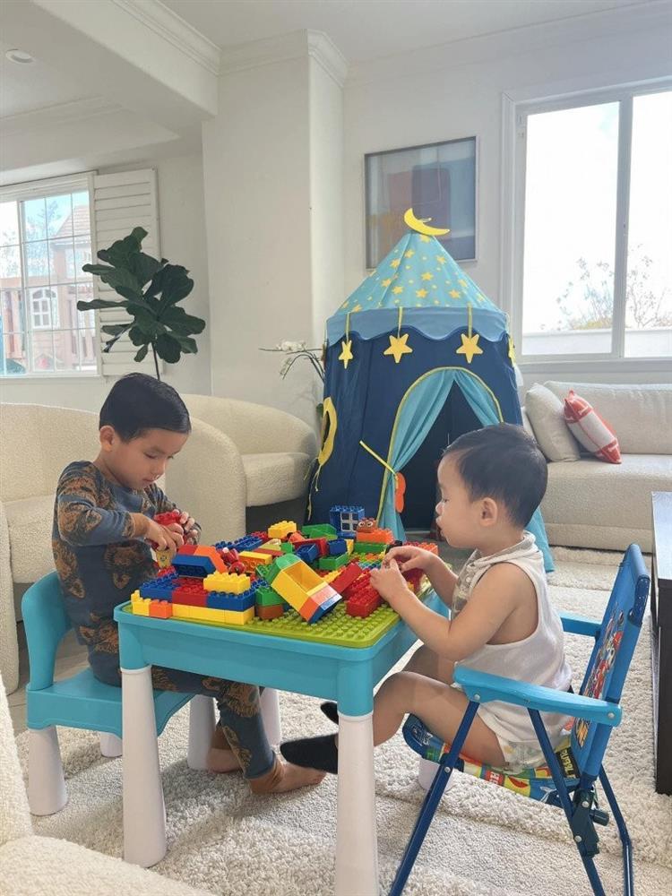 Quý tử nhà Hoa hậu Phạm Hương mới 5 tuổi sống chuẩn rich kid-4