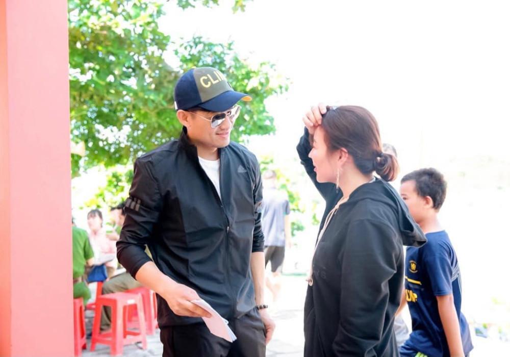 Vợ doanh nhân của Quý Bình: Ông xã chu đáo, hỗ trợ tôi mọi việc lớn nhỏ-3