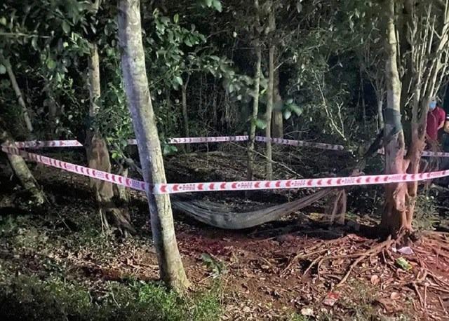 Đau lòng án mạng anh giết em, bạn bè truy sát nhau do ma men-1