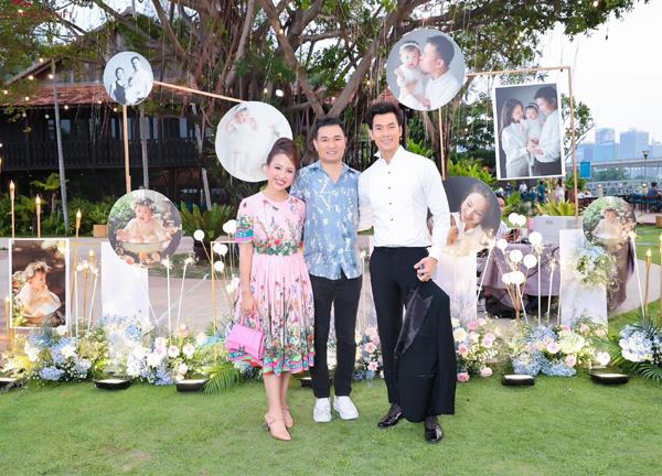 Vy Oanh rạng rỡ cùng chồng con trong tiệc sinh nhật con gái MC Vân Hugo-7