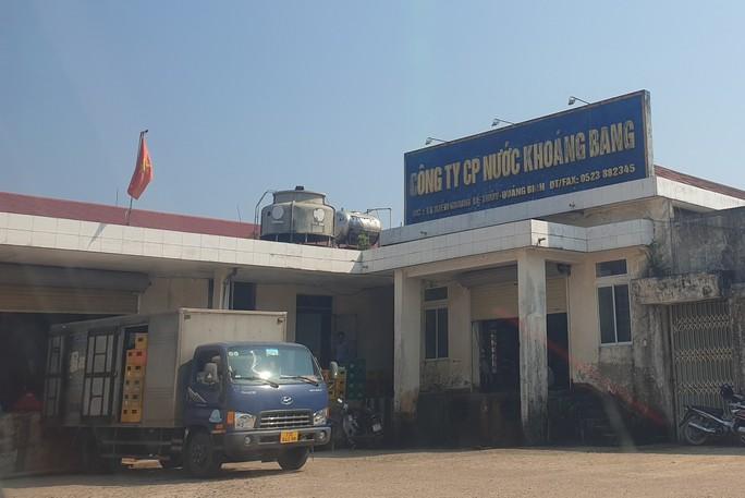 Vụ con đỉa trong bình nước: Mức phạt khó tin vì ... tiêu hủy chứng cứ-1