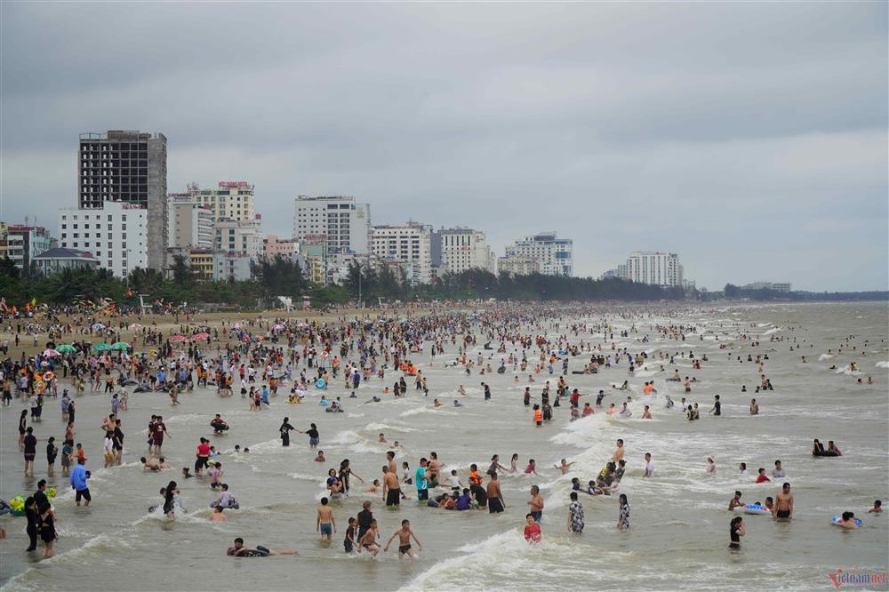 Tranh cãi suất bún 35 nghìn chỉ 2 miếng chả, quản lý thị trường Sầm Sơn nói gì?-2