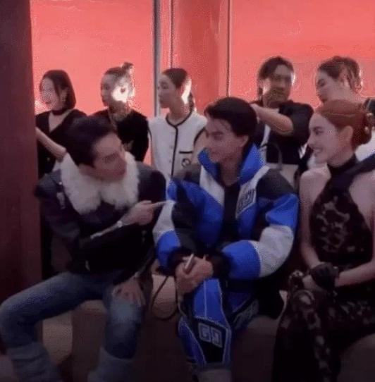 Sơn Tùng M-TP thân thiết chào hỏi khi gặp lại ma nữ Mai Davika-3