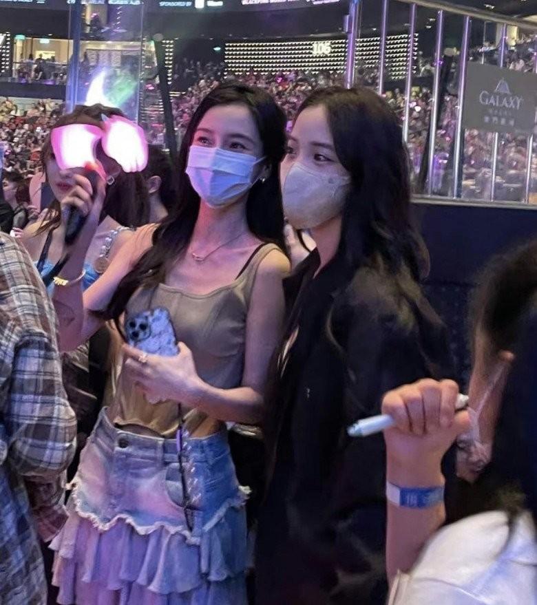 Angelababy có chiêu làm ướt mặt 30 phút một lần để trẻ lâu-2