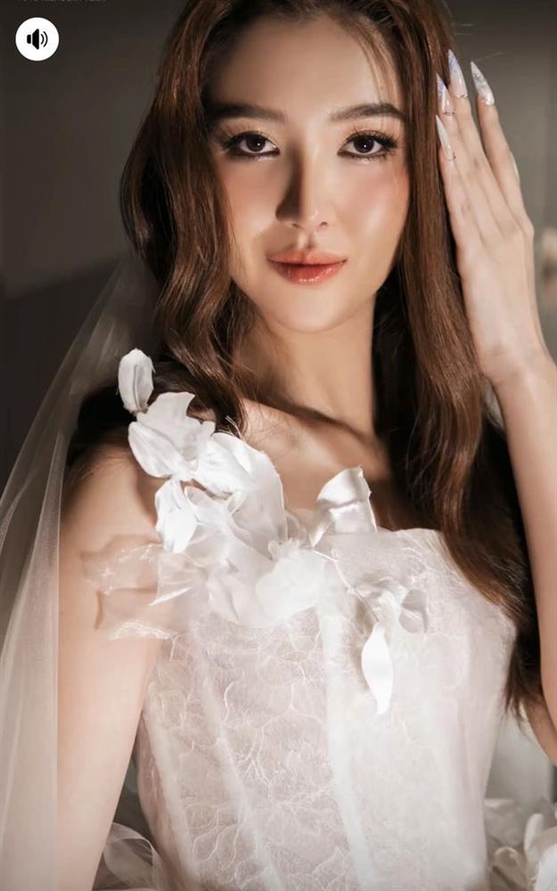 Bà xã Bùi Tiến Dũng chung khung hình với vợ sắp cưới Hồ Quang Hiếu-2