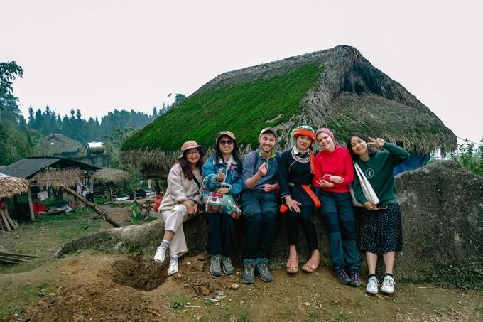 Góc khuất của nghề vi vu khắp thế giới, kiếm trăm triệu mỗi tháng-2