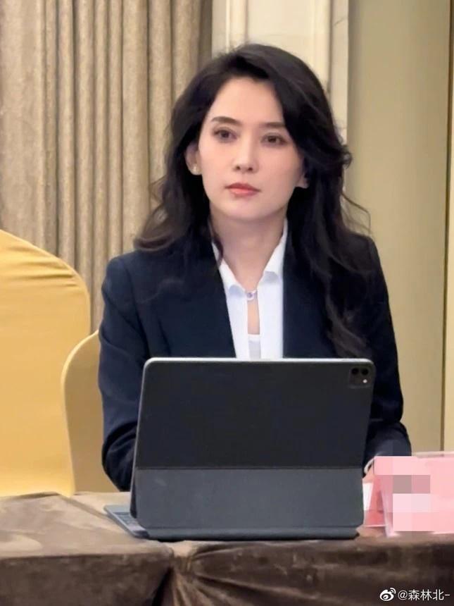 Mỹ nhân Tân Cương gây bão mạng vì quá đẹp-6