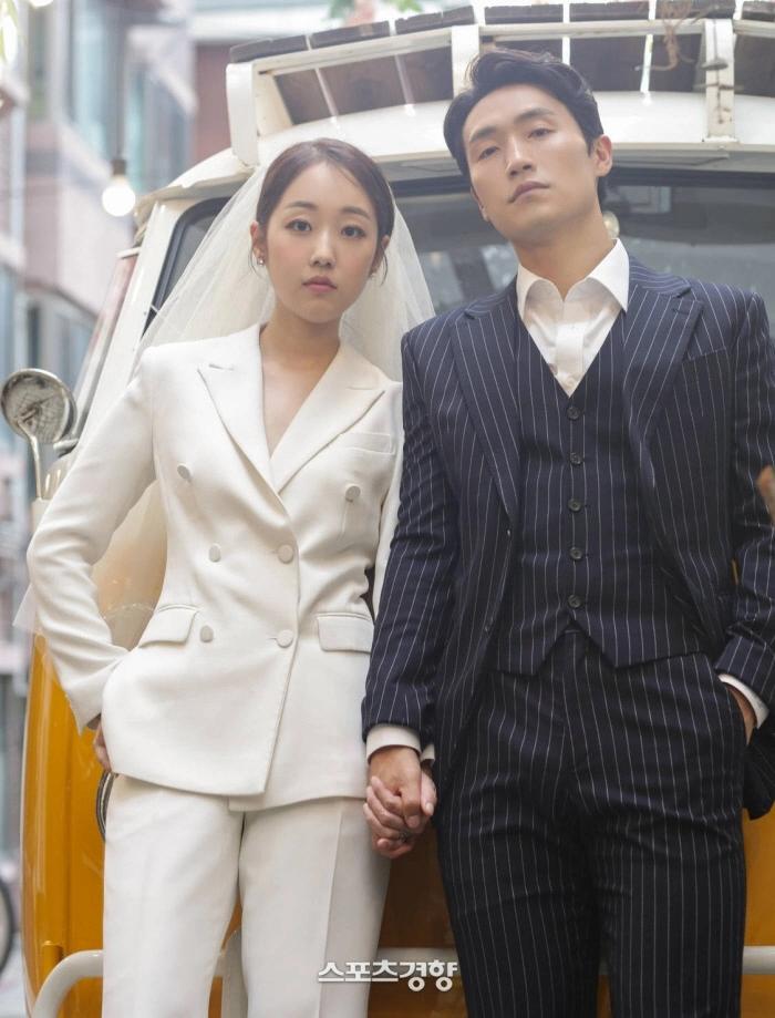 Con trai 1 tuổi của diễn viên Cô nàng mạnh mẽ Do Bong Soon qua đời sau cơn co giật-2