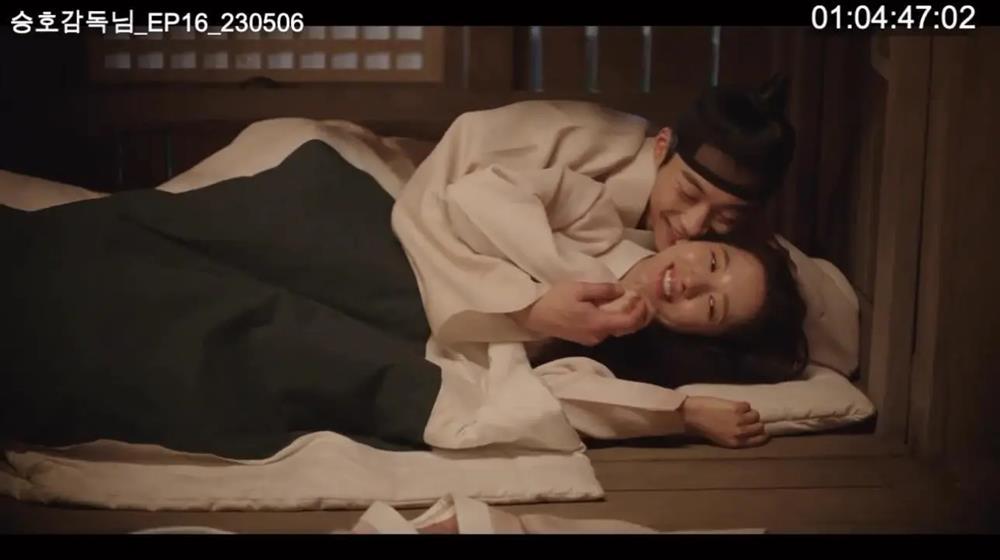 Nam diễn viên bị chỉ trích vì đăng ảnh thân mật với bạn diễn-1