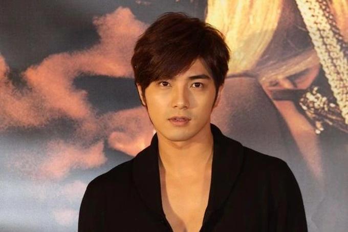 Nóng: Hạ Quân Tường bị điều tra, cảnh sát ập vào khám nhà khẩn cấp sau cáo buộc tấn công tình dục-5