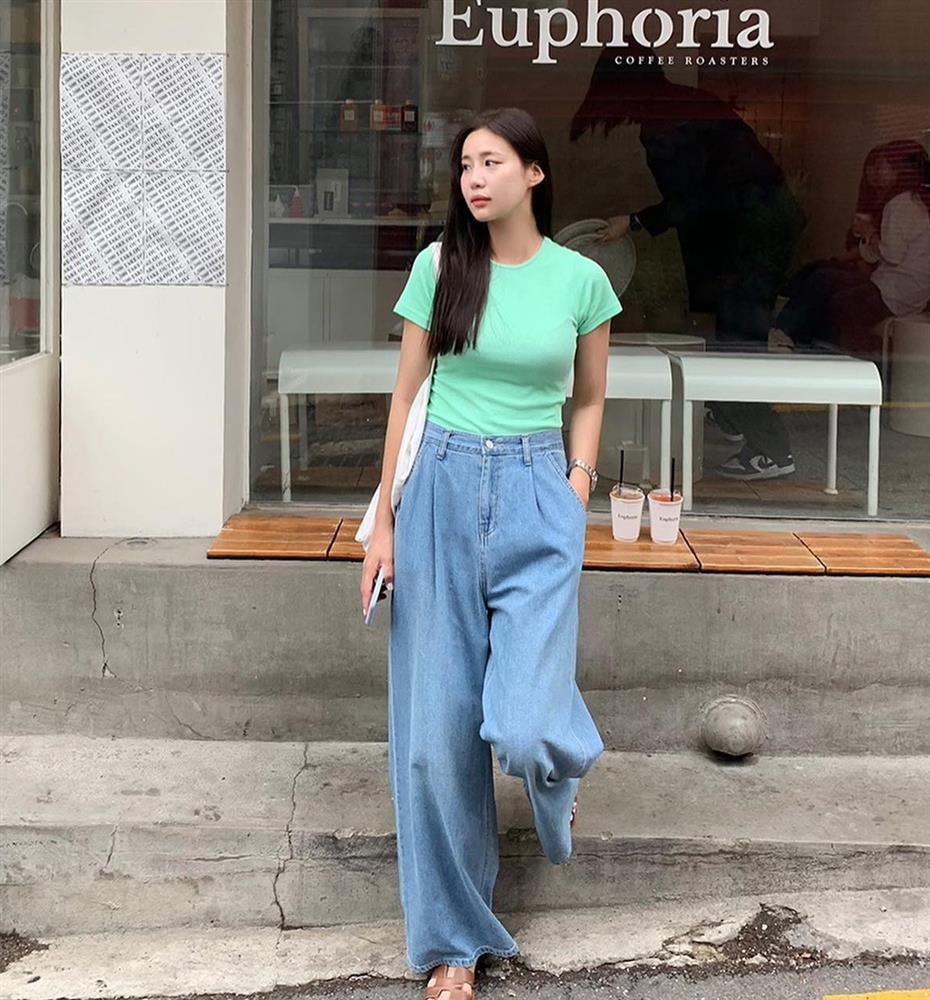 Diện áo thun và quần jeans sành điệu như Hoa hậu Phương Khánh-3