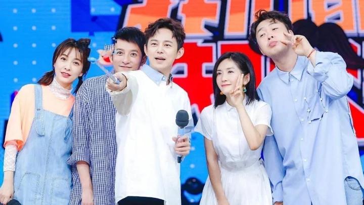 Tạ Na: Nỗ lực trở thành nữ MC hot nhất và chuyện tình 16 năm mặn nồng-2