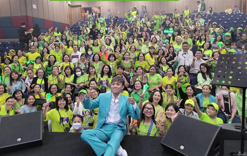 Cuộc sống tràn ngập tiền, vàng của Hồ Văn Cường sau khi ở riêng-2