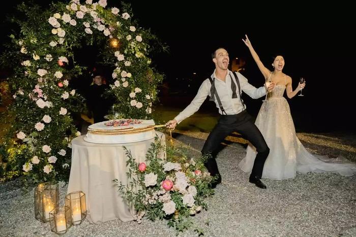 Cầu hôn bằng Google dịch, cặp đôi có đám cưới ấn tượng trên đất Ý-6