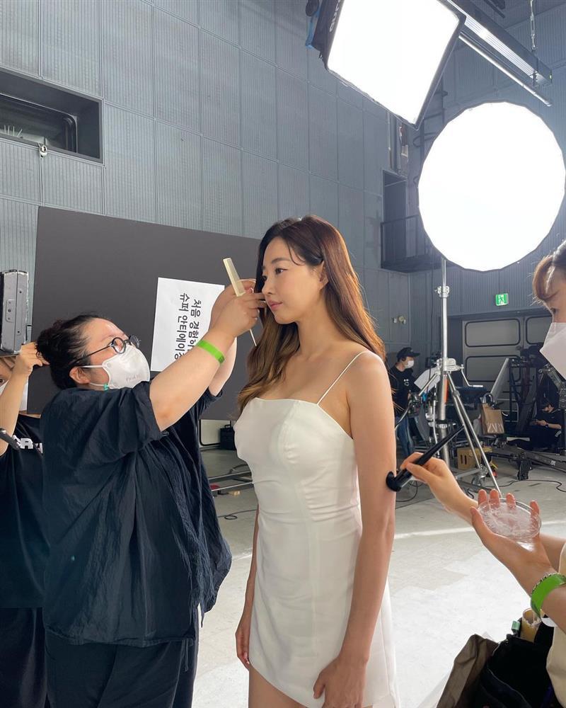 Mỹ nhân có thân hình hoàn mỹ nhất Hàn Quốc U50 vẫn hấp dẫn nhờ không lấy chồng-2