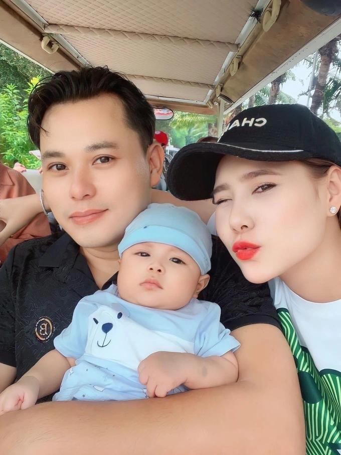 Góc khuất Hồ Bích Trâm: Gánh nợ hàng trăm triệu đồng, từng muốn tự tử-4