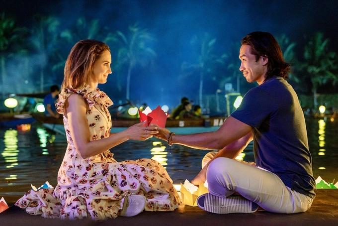 A Tourists Guide to Love quay ở Việt Nam gây sốt: Đừng chờ sự ăn may-1