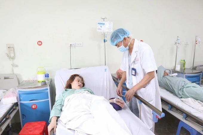 Thủ kim phòng thượng mã phong đêm tân hôn, cô gái bị kim chui vào người-3