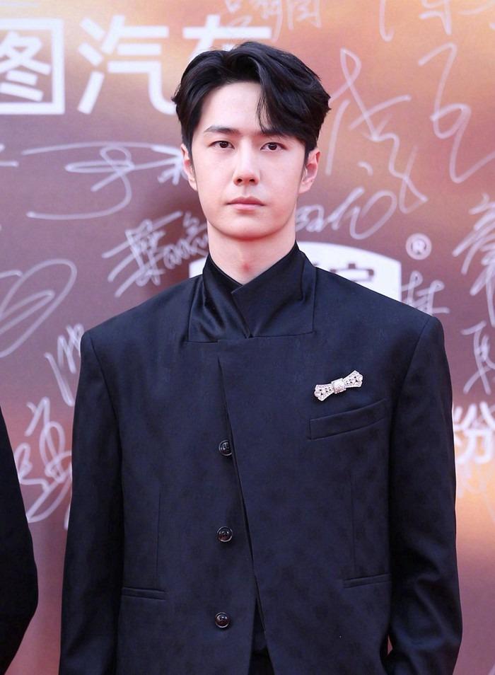 Thảm đỏ Hoa Biểu quy tụ dàn sao Cbiz-9