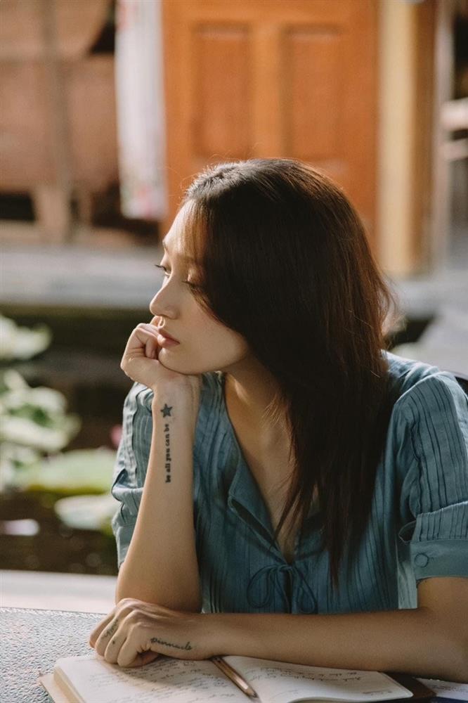 Bảo Anh cho fan sờ chỗ này để kiểm chứng thật giả-5