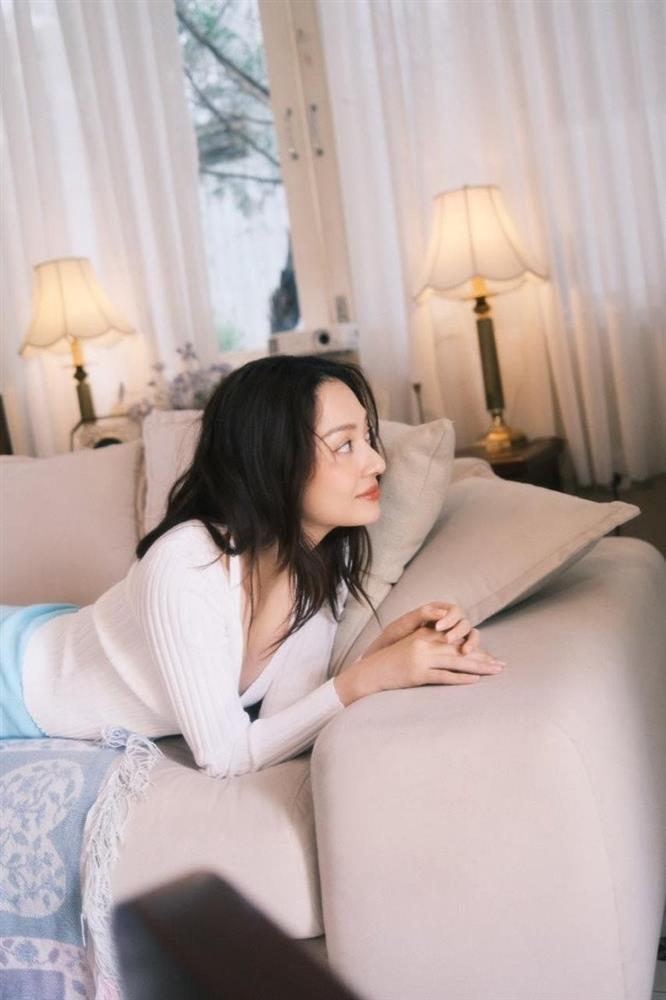 Bảo Anh cho fan sờ chỗ này để kiểm chứng thật giả-8