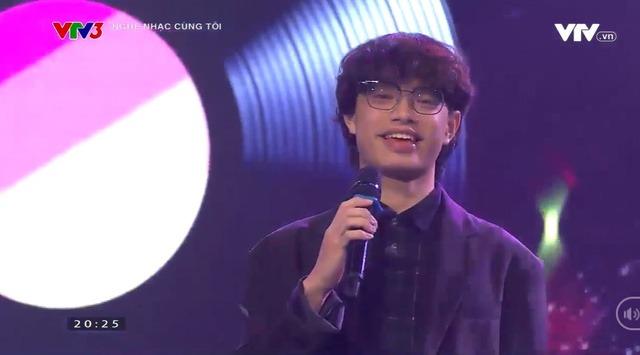 Hai con trai nghệ sĩ Xuân Bắc gây bất ngờ vì hát tiếng Anh-3