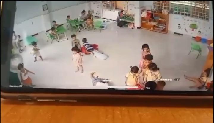 Đình chỉ công tác cô giáo tát bé trai 2 tuổi 31 cái trong bữa ăn trưa-1