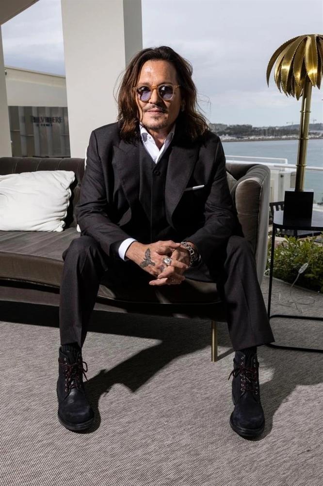 Con gái Johnny Depp bị chỉ trích ở Cannes vì đóng phim ngập cảnh nóng-6