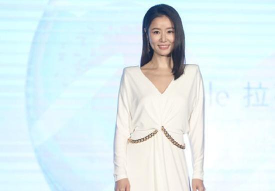 Lâm Tâm Như chăm sóc con gái để Hoắc Kiến Hoa yên tâm lo sự nghiệp-1