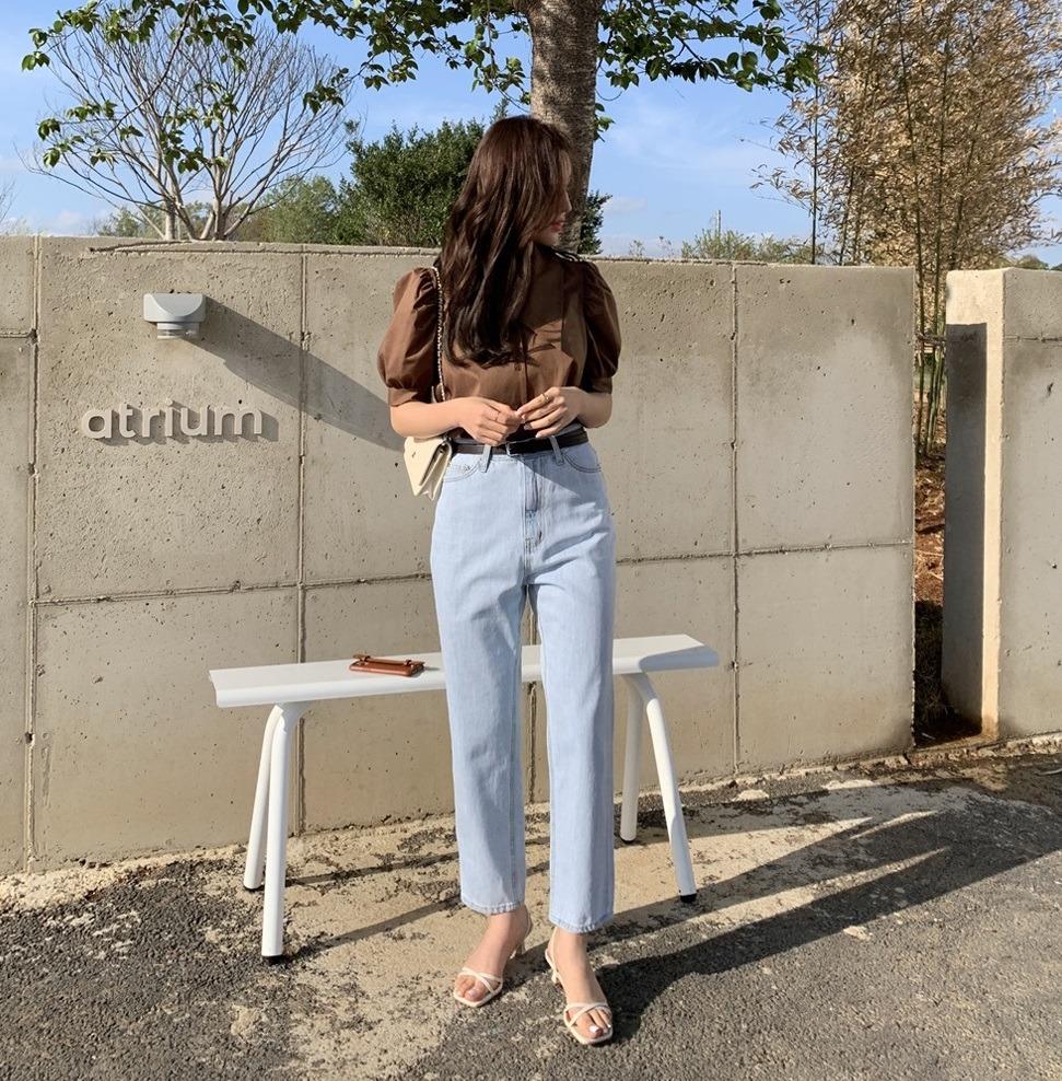 4 kiểu áo sơ mi tối giản cứ mặc là sang-6