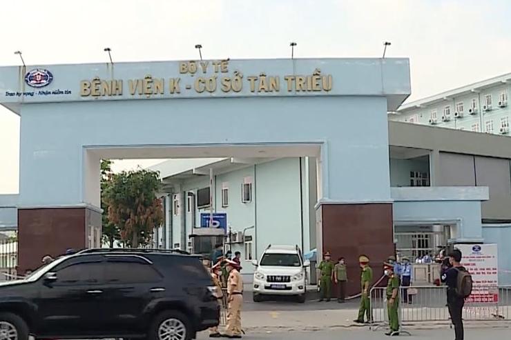 Thực hư thông tin bảo vệ Bệnh viện K cởi áo, đấm người nhà bệnh nhân-1