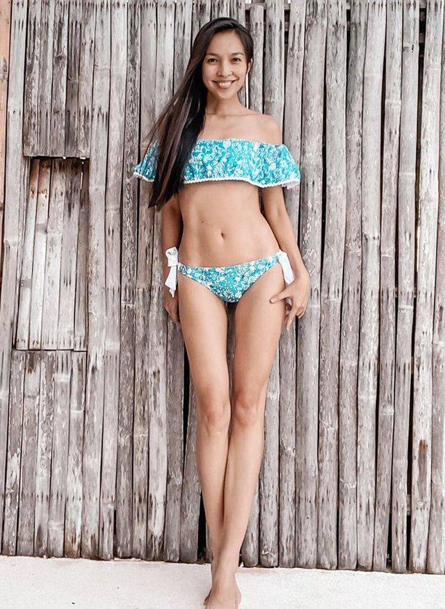 Học Hiền Thục phối đồ đi biển như gái đôi mươi-8