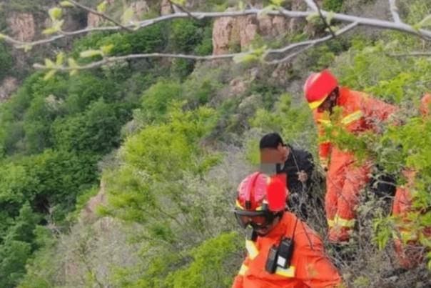 Nạn nhân sống sót trong tai nạn 3 tàu đâm vào nhau ở Ấn Độ: 15 người đè lên tôi-4