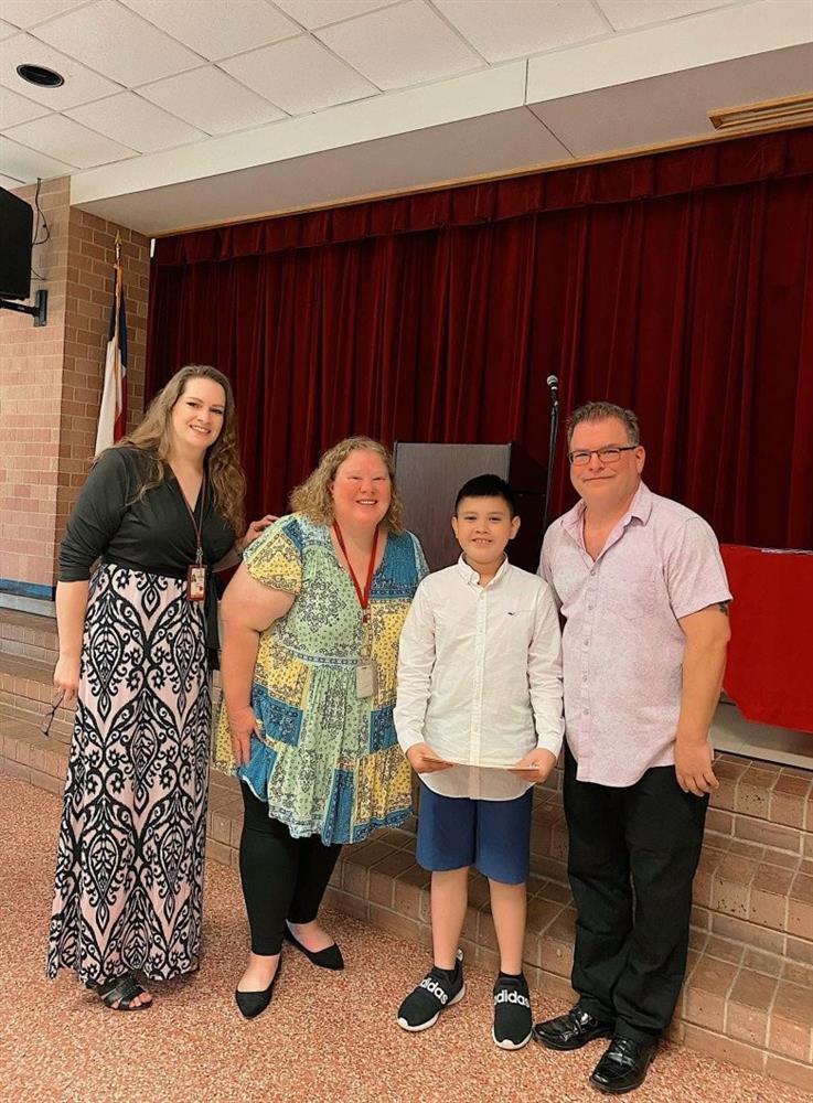 8 năm theo bố sang Mỹ, con trai MC Quỳnh Chi giờ lớn phổng phao-5