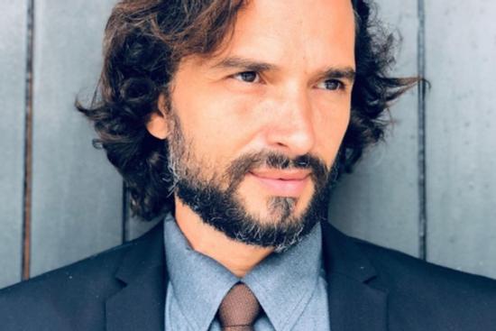 Diễn viên Brazil bị giết, giấu xác trong rương sâu 2m