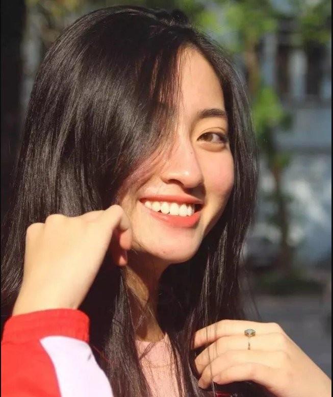 Lương Thùy Linh đầu hàng trước hung thần cam thường-10