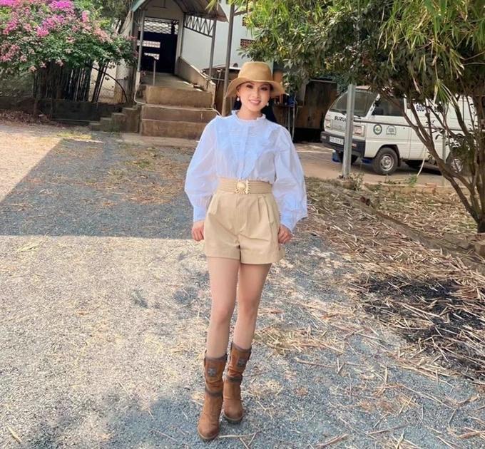 Hà Phương trước tin đồn ly hôn: Chồng tỷ phú cưng chiều, xây nhà hát cho vợ-3