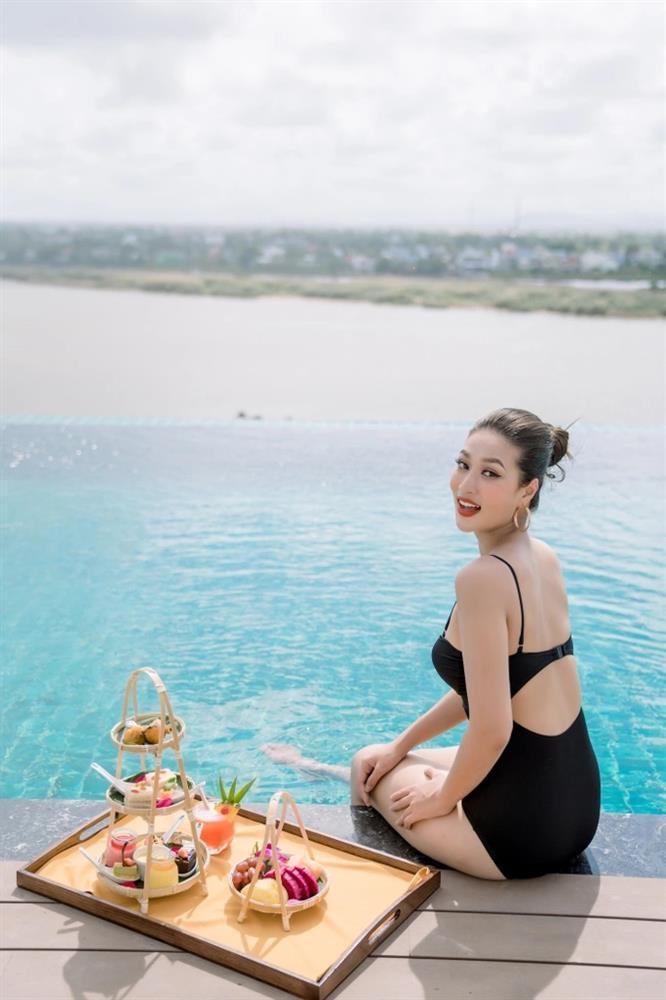 Hoa hậu Thiên Ân: Nhan sắc thăng hạng, nghi vấn hẹn hò nam diễn viên-10