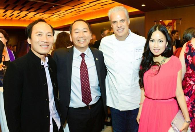 3 lần chiều vợ theo cách tỷ phú Chính Chu: Siêu giàu mới làm được-5