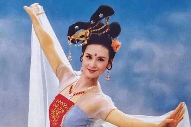 Bất ngờ với cuộc sống U70 của mỹ nhân Tây Du Ký đóng 1 phim, tiếng thơm cả đời-5