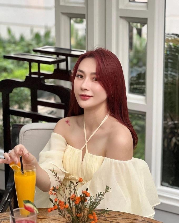 Bạn gái mới của cầu thủ Văn Thanh trông xinh đẹp, nóng bỏng-3