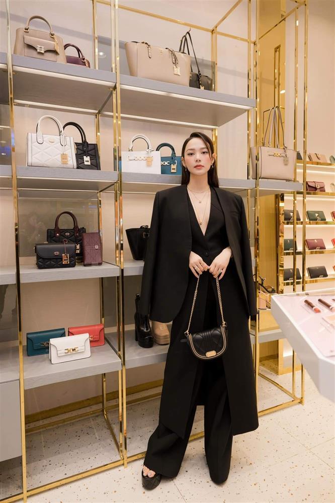 Lý Nhã Kỳ đại gia bất động sản sở hữu 400 tỷ, hot girl này cũng không kém cạnh-6