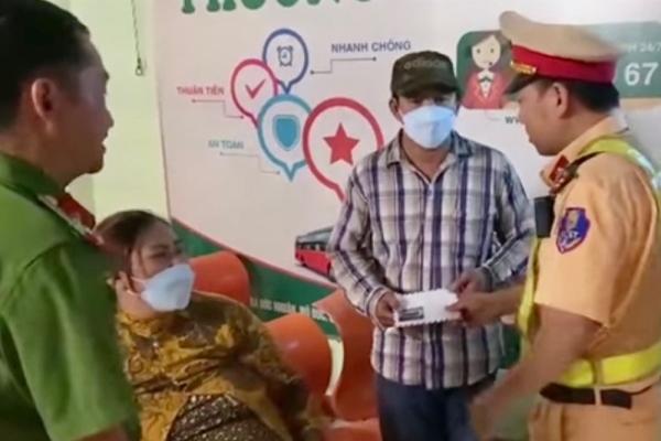 Vụ bỏ rơi bé sơ sinh dưới chân cầu, người mẹ trẻ đến xin nhận lại con-2